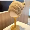 Chapéu de Tricô com Orelhas de Gato Feminino 2026 Novo Estilo de Inverno Versão Coreana Fofo Redutor de Idade Esqui Proteção de Orelha Quente Chapéu de Lã