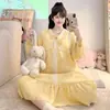 Bata de Noche de Manga Larga para Mujer, Primavera y Otoño, Estilo Francés Dulce Floral, Tallas Grandes, Algodón Nube, Ropa de Casa con Almohadillas de Sujetador Integradas