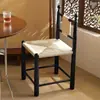 Cadeira de jantar de madeira maciça e ratã usada cadeira de ratã vintage casa simples pousada café cadeira de ratã para lazer cadeira com encosto