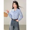 Camisa de manga comprida azul listrada estilo francês, uma nova coleção de outono para mulheres, perfeita para um look preppy e colegial