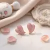 Pendientes de Gota de Aceite con Forma de Hoja y Pétalo Pendientes Irregulares de Temperamento Lujo Ligero Sensación de Alta Gama Pendientes de Flor de Hoja de Arce Blancos