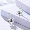 Clip para Oreja Copo de Nieve Temperamento INS Estilo Japonés y Coreano Estilo Frío Sentido del Diseño Zircón Aretes de Flores Francesas sin Agujeros en las Orejas