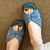 Sandálias Rasteirinhas Incrivelmente Bonitas Estilo Coreano para Mulheres, Nova Moda de Verão 2026 Sandálias Abertas para Uso Externo na Praia Slip-On