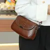 Bolsa Feminina de Couro Genuíno 2026 Novo Estilo Padrão Crocodilo Couro Bovino Cera de Óleo Bolsa Quadrada Pequena Estilosa Fashionável Toque de Luxo Bolsa Transversal Bolsa Pequena