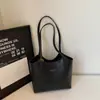 Bolso de Mano de Cuero Aceitado y Encerado Estilo Retro para Mujer Nuevo de Gran Capacidad para el Trabajo y el Viaje Diario 2025 El Más Fácil de Combinar Bolso de Hombro Casual de Otoño