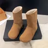 Botas de Nieve de Moda Cortas de Invierno 2025, Talla Grande, Gamuza Vintage, Punta Redonda, Aumentadoras de Altura, Forradas, Botas Vaqueras de Media Caña