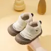 Botas de Neve para Meninas 2025 Inverno Novo Pelúcia Infantil Moda Botas de Algodão Botas Curtas Grossas Quentes para Meninos