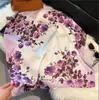 Lenço de cabeça da moda estilo retrô americano com elementos paisley de hip-hop, lenço quadrado versátil fino simples de uso duplo com grafite