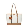 Bolso de mujer de gran capacidad 2026 nuevo bolso de hombro de moda para otoño, adecuado para el trabajo y los desplazamientos, bolso tote para mujer