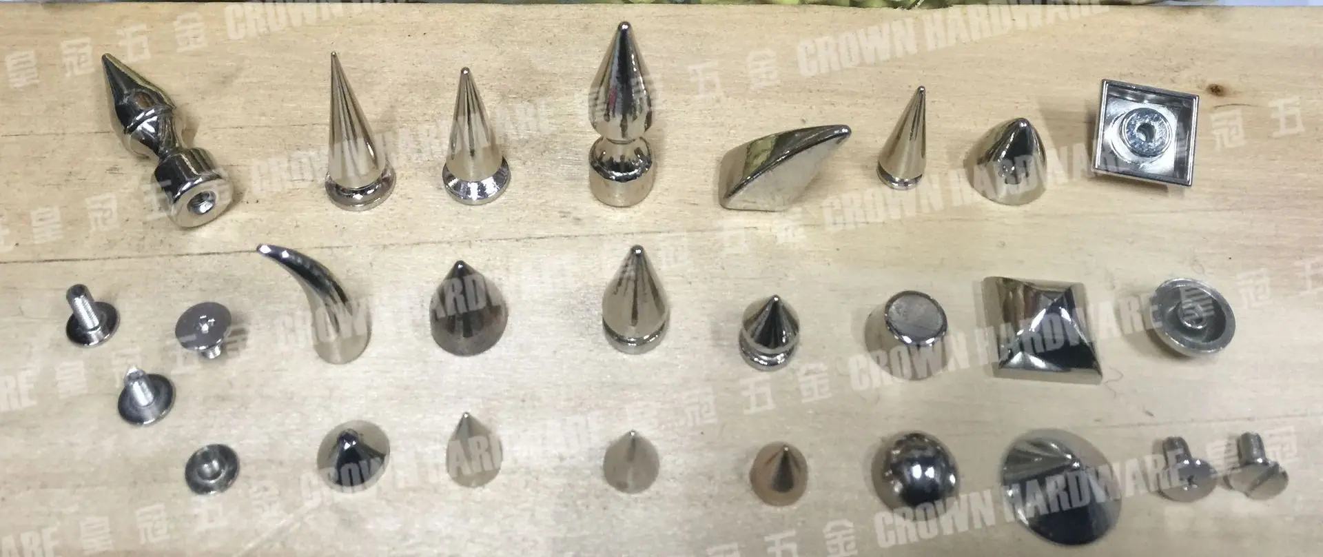 锌合金.尖钉集体照ok_IMG_0673b