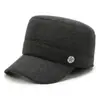 Gorros de otoño e invierno para hombres de mediana edad y mayores, engrosados y forrados de polar para abrigar, con protección para las orejas, adecuados para abuelos y hombres mayores, diseño de copa plana para clima frío