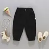 Pantalones Largos Casuales para Niños Primavera 2026 Nuevo Estilo Primavera y Otoño Ropa Infantil Pantalones Cargo de Primavera para Niños Pequeños Modernos