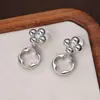 Versão alta orelha de burro AB espiral de mosquito clipe de orelha personalidade assimetria moda feminina luxo leve fragrância estilo trevo de quatro folhas clipe de orelha atacado