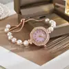 Novo Relógio Celebre da Internet com Mostrador de Girassol Totalmente Cravejado de Diamantes Pérola, Pequeno e Fino, com Alto Valor de Cor, Pulseira de Relógio com Visor Digital