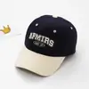 Boné de beisebol infantil INS, novo modelo de outono, chapéu de sol com letra bordada, boné casual versátil de bico de pato para meninos em estilo japonês e coreano