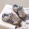 Colección Otoño 2026: Zapatillas Deportivas de Camuflaje de Leopardo del Ejército Alemán para Niñas, Zapatillas de Moda con Suela Suave, Zapatos Casuales Cómodos, Zapatillas de Skate Modernas para Niños Mayores