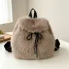 Mochila de felpa con cordón de piel sintética de zorro para otoño e invierno para mujer, bolso peludo versátil casual estilo coreano