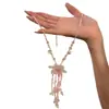Colar Super Fada Rosa Delicado com Flores Fresco e Elegante Alto Valor Novo de Verão Cor Dopamina para Mulheres