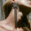 Aretes de estrella de cinco puntas de diamantes de imitación transfronterizos de Europa y Estados Unidos, diseño de nicho, aretes de diamantes de imitación con borlas, accesorios sexys para mujer, aretes