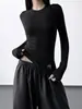 2025 Nueva Camiseta Básica de Cuello Redondo para Otoño e Invierno para Mujer Negra Versátil Aspecto Adelgazante Camiseta de Manga Larga con Elegante Top Interior
