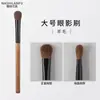 Cangzhou Más Vendido Set de 14 Piezas de Brochas de Maquillaje con Mango de Madera y Cerdas Suaves Pelo Animal Brocha para Sombras de Ojos Brocha para Rubor Brocha para Contorno Herramientas de Belleza