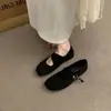 Sapatos femininos rasos estilo francês, bico fino, nova coleção outono 2025, sapatos Mary Jane retrô estilo bailarina, mocassins e sapatos estilo Birkenstock