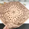 Pañuelo Cuadrado Pequeño de Imitación Seda Lana Algodón Lino, Nuevo Pañuelo de Seda Otoño e Invierno, Versátil para Viajes Diarios, Moda Retro, Chal Elegante de Alta Gama