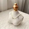 Novo Suporte de Exibição de Joias Série de Modelos com Retrato Estampado Branco Props para Fotografia de Exibição de Joias Suporte de Joias