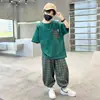 Conjunto de Verão para Meninos 2024 Novo Estilo Western Infantil Esportivo Lazer Explosões Xadrez Camiseta de Manga Curta Conjunto de Duas Peças 6 Tendências
