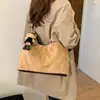 Bolso Pequeño Acolchado con Hilo Vintage para Mujer 2025 Nueva Moda Bolso Cruzado Versátil de Hombro a la Axila Súper Popular