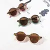 Novos óculos de sol infantis moda armação redonda Combinação de cores Leopardo Óculos personalizados para meninos e meninas Bebê óculos com proteção contra raios ultravioleta