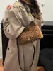 Nova Tendência Primavera/Verão 2026 Moda Popular Versátil de Luxo Bolsa de Ombro Único Estampada Exquisita Transversal Sob o Braço Bolsa Feminina