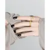 196 Anillo de Plata de Ley S925 Geométrico Cuadrado Diamante Cruz Irregular Temperamento de Lujo de Nicho de Gama Alta para Mujeres