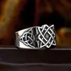 Acero Guerrero nuevo anillo de acero inoxidable para hombre al por mayor Vikingo Nórdico Nudo Celta anillo de acero de titanio joyería