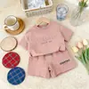 Trajes Deportivos Europeos y Americanos Transfronterizos para Niños, Nuevos Conjuntos de Dos Piezas de Camisetas de Manga Corta de Estilo Veraniego para Niños y Niñas, Conjunto Casual de Dos Piezas de Pantalones Cortos para Bebé