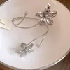 Pulseira Aberta de Metal com Flor Europeia e Americana Transfronteiriça Anel de Braço Personalidade Estilo Cool Pulseira Levemente Luxuosa Sensação de Alto Padrão Joia para Mão Atacado