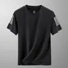 Camiseta Esportiva Masculina de Verão com Três Listras, Manga Curta, Malha de Secagem Rápida, Fina, Respirável, Absorvente de Suor, Camiseta Esportiva Solta e Elástica
