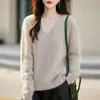 Suéter premium de lã pura sem costura para mulheres, top de malha escovada com gola V, estilo outono e inverno, suéter casual de corte solto