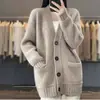 Cárdigan de Punto para Mujer, Cuello en V, Longitud Media, Suéter para Primavera y Otoño 2026, Holgado, Color Sólido, Top Base de Punto, Chaqueta