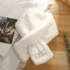 Bufanda Gruesa de Invierno con Etiqueta de Gato en Relieve, Suave, Cálida y a Prueba de Frío, Bufanda Versátil Cruzada Estilo Preppy para Niña