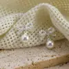 Brincos Franceses com Laço de Pérolas Swarovski de Temperamento Exquisito para Orelhas Não Perfuradas Ear Clips Coil Mosquito Brincos