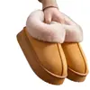 Pantuflas de Algodón Cálidas para Mujer Invierno 2026 Estilo Nuevo Talón Engrosado con Terciopelo Pantuflas de Algodón Cubiertas Uso Exterior Botas de Nieve para el Noreste Hombre