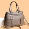 Bolso para Mujer 2025 Nueva Moda Gama Alta Retro Europeo y Americano Casual Bolso de Hombro Cruzado Bolso Sencillo de Gran Capacidad para Mamá