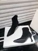 Botas Curtas Europeias e Americanas 2025 Novas Sexy Estampa de Leopardo Bico Fino Camurça Salto Agulha Botas Slim Botas Femininas de Salto Alto Moda