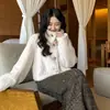 Nuevo Abrigo Corto Engrosado Otoño/Invierno 2026 Estilo Retro Nicho Cuello Alto Cálido Abrigo de Felpa para Mujeres Menudas