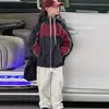 Chaqueta con capucha de moda 2026 para niñas, con bloques de color, para otoño, adecuada para niños mayores y estudiantes de secundaria.