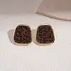 Pendientes Retro Maillard Geométricos Redondos Cuadrados Estampado Leopardo Flocado Otoño e Invierno Europeos y Americanos Simples de Nicho Pendientes de Alta Gama