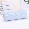 Bolsa de Cosméticos a Cuadros Estilo Coreano Bolsa de Almacenamiento Simple de Rejilla Organizador de Maquillaje Portátil Estuche para Lápices de Papelería para Estudiantes logo