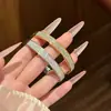 Pulseira de aço titânio estilo coreano, moda de luxo leve, com estrelas e quatro fileiras de diamantes para mulheres, requintada e luxuosa, fecho que não desbota