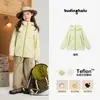 Chaqueta con Capucha Corta para Niña de Color Bloque Macaron Nueva Primavera 2026 Chaqueta Exterior Infantil a Prueba de Tres Cosas